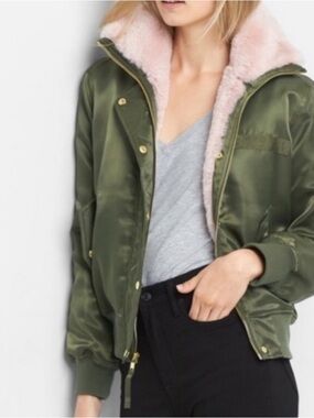 Gap Shiny Hunter Green Bomber Jacket with White Faux Fur Collar